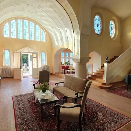 Ruhig & Idyllisch - Schloss - Maisonette-apartment Ulrichshusen Mit Dachterrrasse, Mecklenburger Seenplatte Mit Dachterrasse, Naehe Ostsee * Lelkendorf