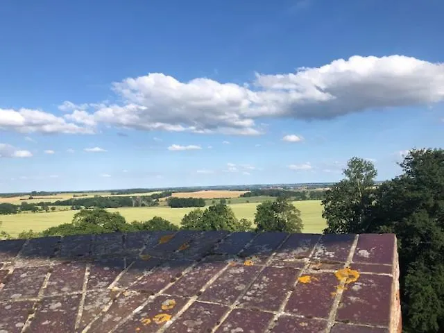 Ruhig & Idyllisch - Schloss - Maisonette-apartment Ulrichshusen Mit Dachterrrasse, Mecklenburger Seenplatte Mit Dachterrasse, Naehe Ostsee 아파트